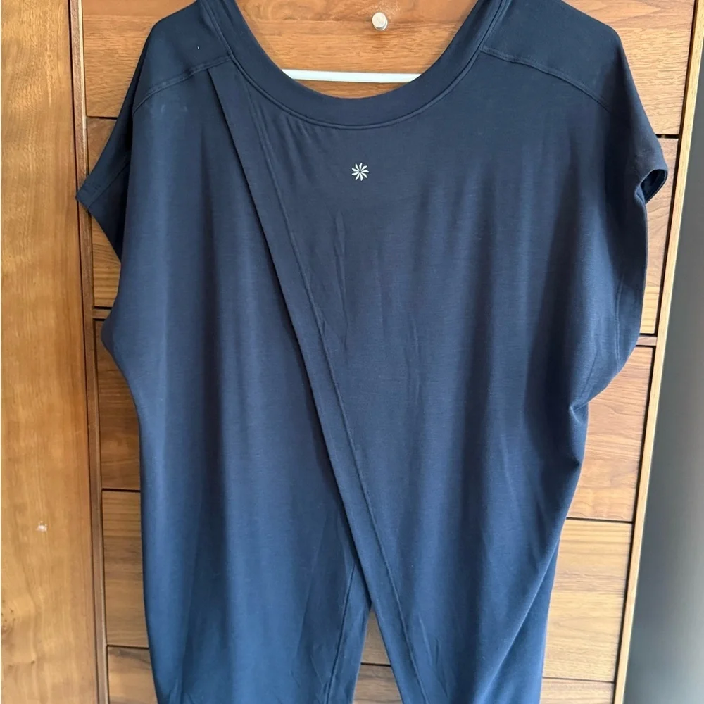 Athleta breezy crossback tee black NWT Size XL - Picture 6 of 8